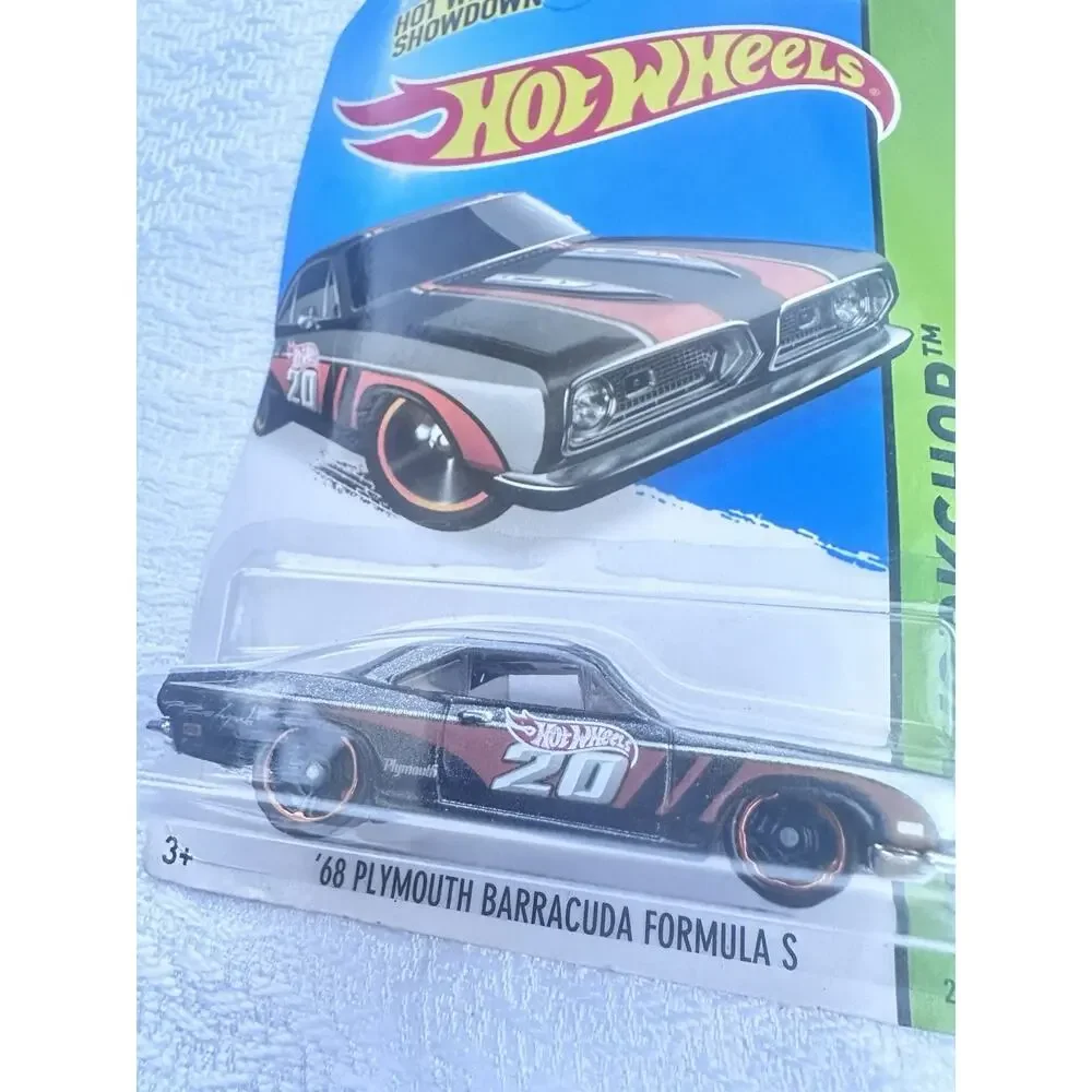 HOT WHEELS 1968 PLYMOUTH BARRACUDA FORMULA S 68 HW WORKSHOP BRAND NEW H1